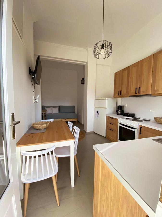 Thassa Beach Apartment No6 Leonidio Bagian luar foto
